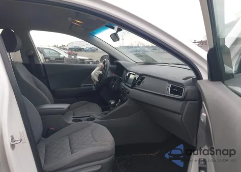 2017 Kia Niro Fe из США, поврежденный, VIN KNDCB3LC6H5041519